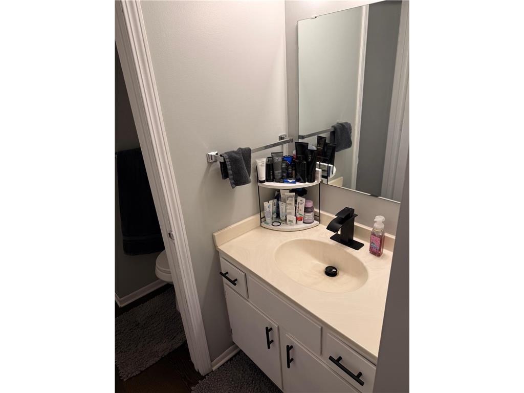 5627 Green Circle Drive #219 Minnetonka MN 55343 7083697 image12