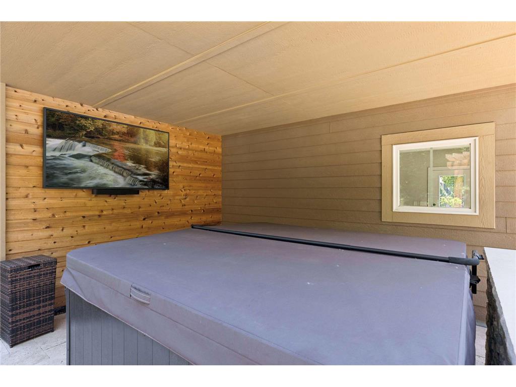 5628 Garden Drive Woodbury MN 55129 7078328 image101