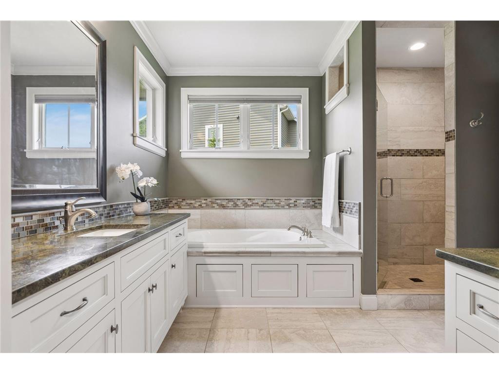 5628 Garden Drive Woodbury MN 55129 7078328 image34