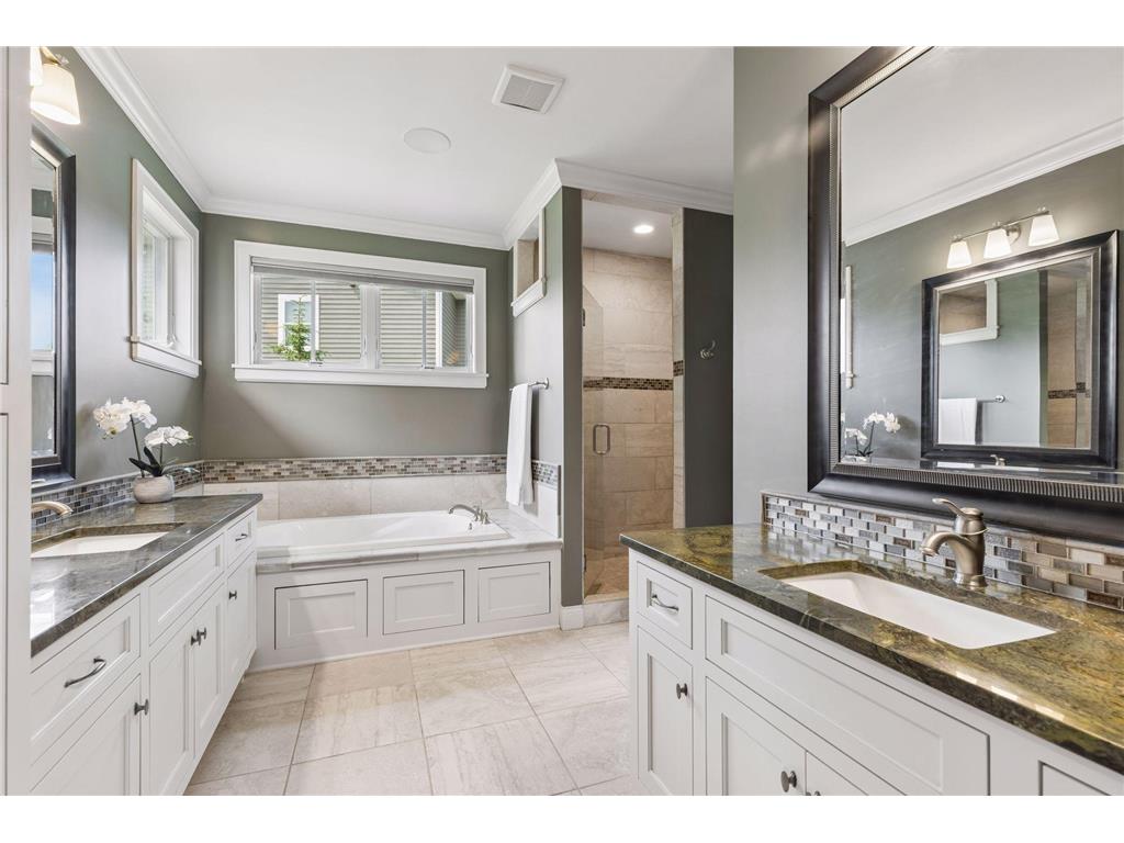 5628 Garden Drive Woodbury MN 55129 7078328 image35