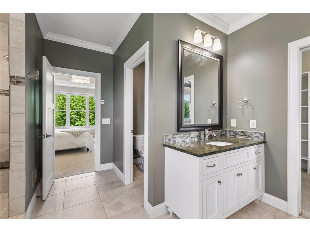 5628 Garden Drive Woodbury MN 55129 7078328 image37