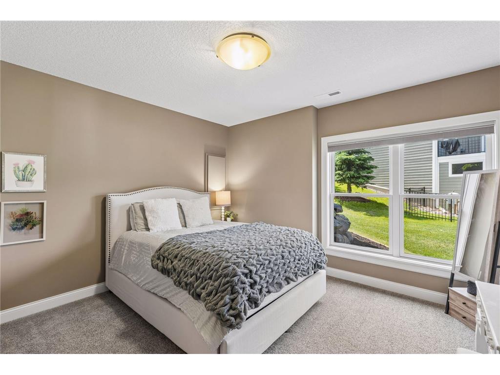 5628 Garden Drive Woodbury MN 55129 7078328 image69