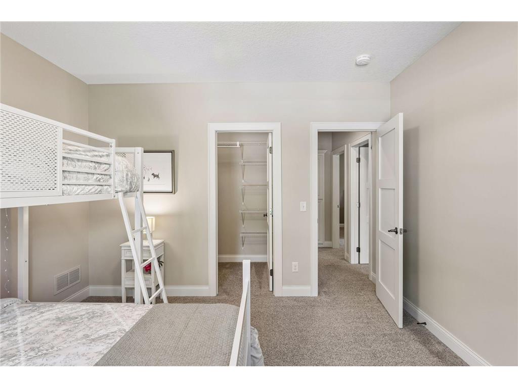 5628 Garden Drive Woodbury MN 55129 7078328 image75