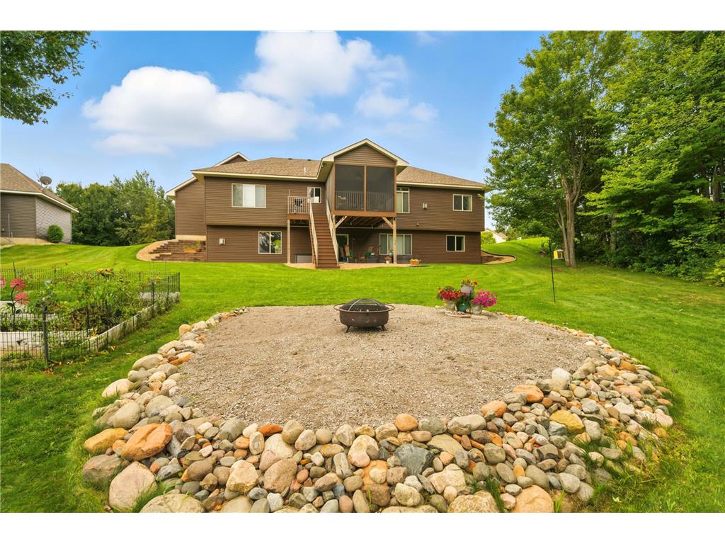 563 Elins Lake Road SE Cambridge MN 55008 - Elms 6802855 image24