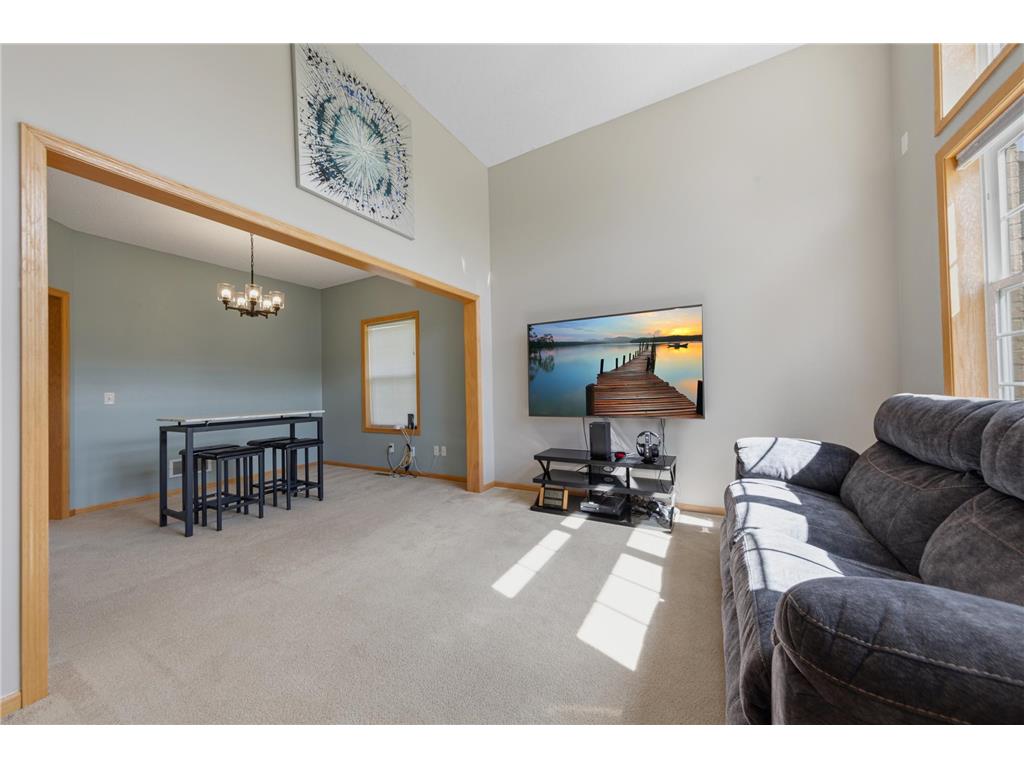 563 Summit Avenue Dundas MN 55019 6811192 image11