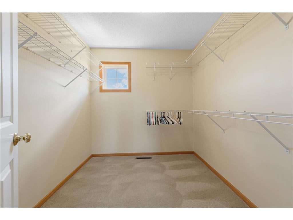 563 Summit Avenue Dundas MN 55019 6811192 image36