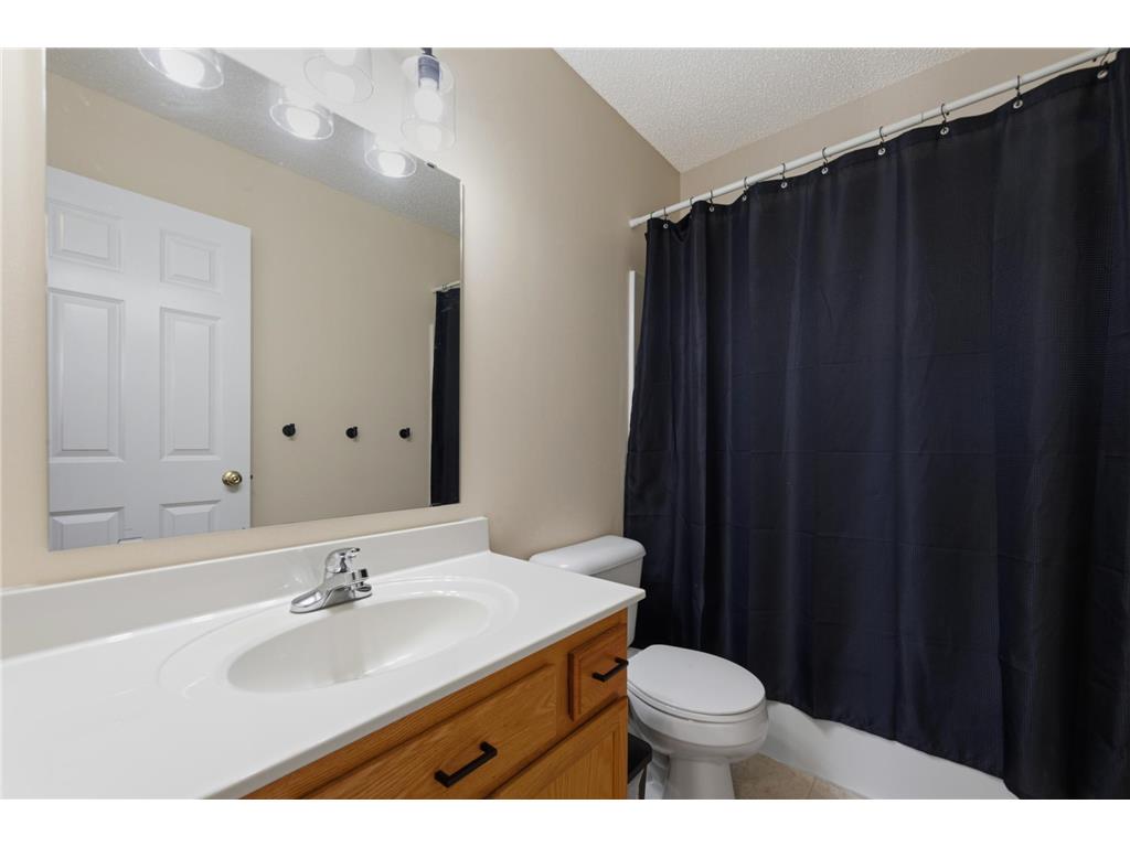 563 Summit Avenue Dundas MN 55019 6811192 image41