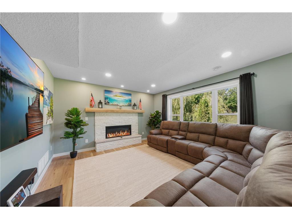 563 Summit Avenue Dundas MN 55019 6811192 image44