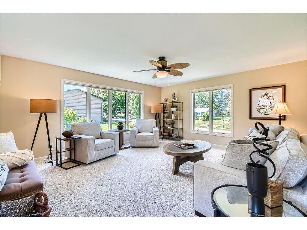 5630 Omar Avenue N Oak Park Heights MN 55082 6564805 image1