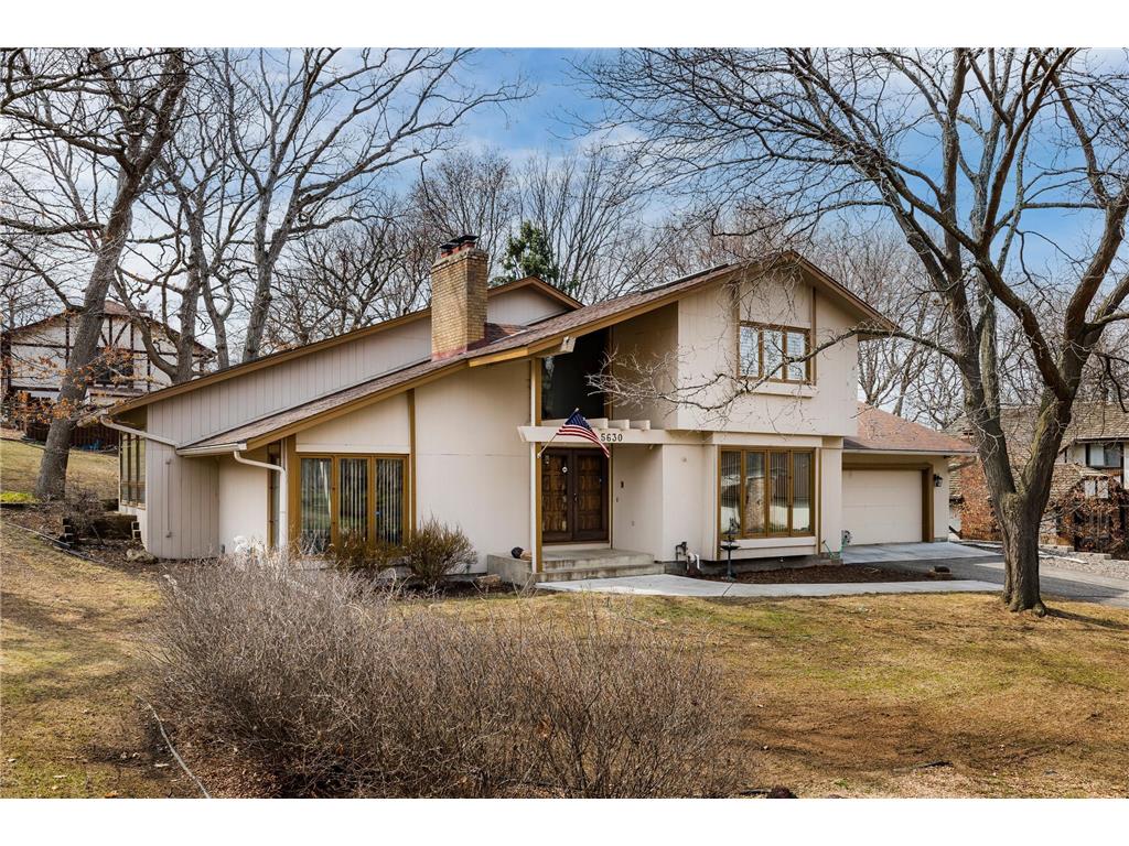 5630 W Danube Road, Fridley, MN, 55432 MLS 6189628 Edina Realty