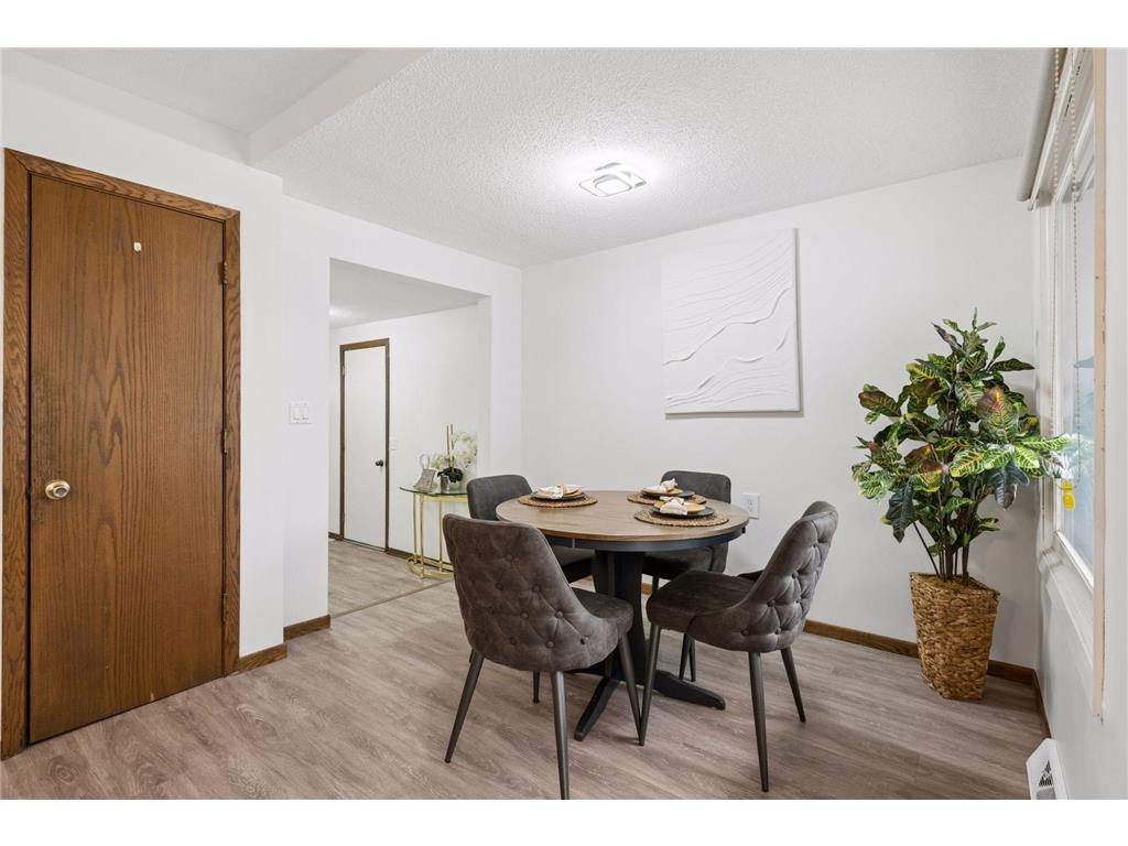 5631 6th Street NE Fridley MN 55432 7034749 image10