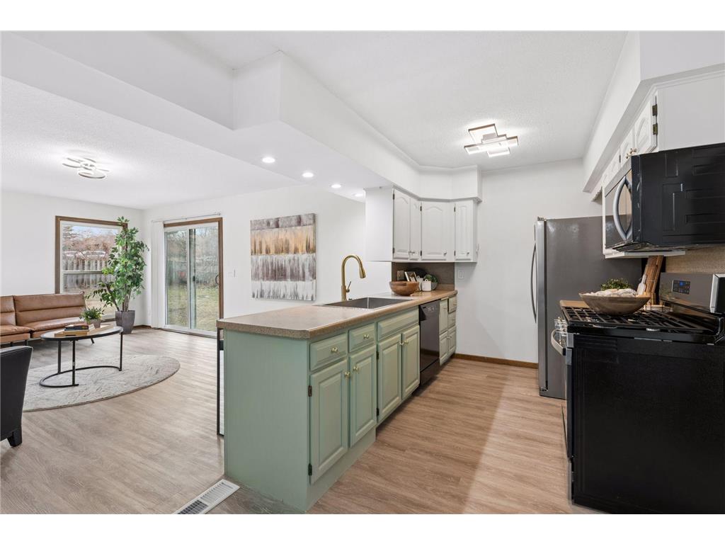 5631 6th Street NE Fridley MN 55432 7034749 image12