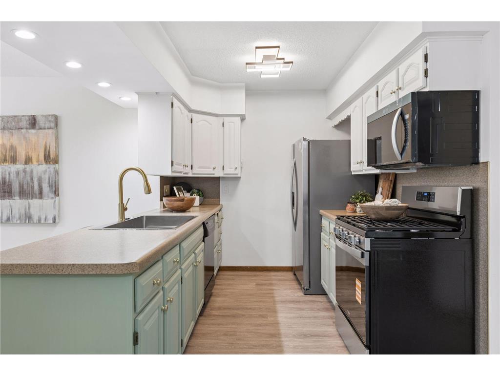 5631 6th Street NE Fridley MN 55432 7034749 image13