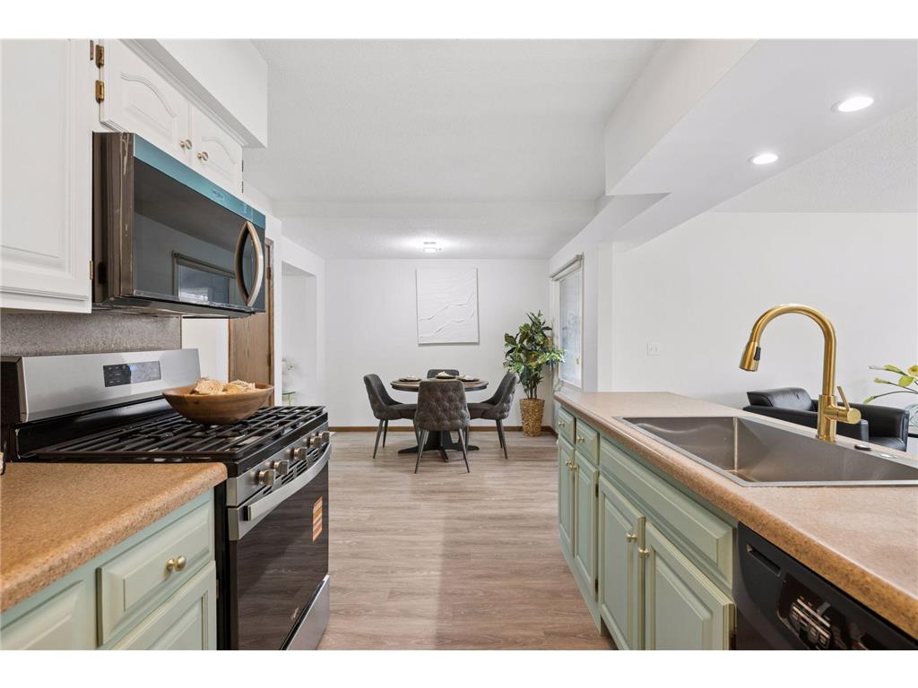 5631 6th Street NE Fridley MN 55432 7034749 image15