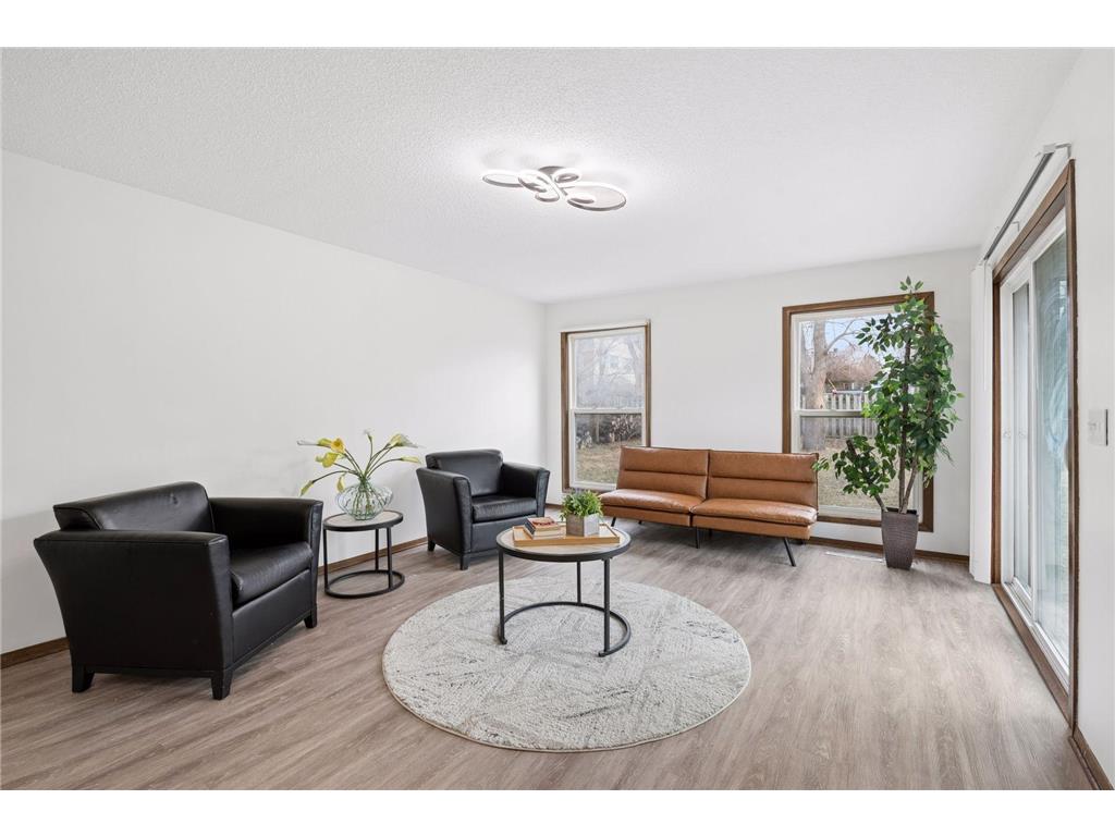 5631 6th Street NE Fridley MN 55432 7034749 image17