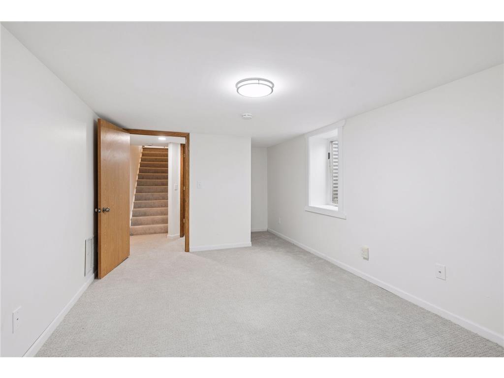 5631 6th Street NE Fridley MN 55432 7034749 image30