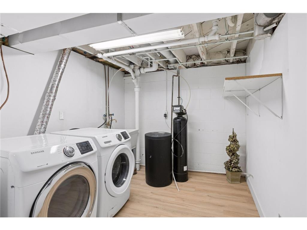 5631 6th Street NE Fridley MN 55432 7034749 image34