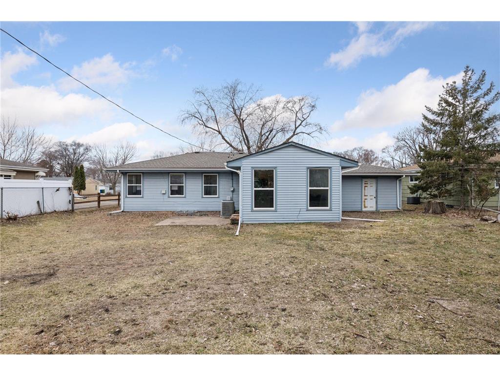 5631 6th Street NE Fridley MN 55432 7034749 image39