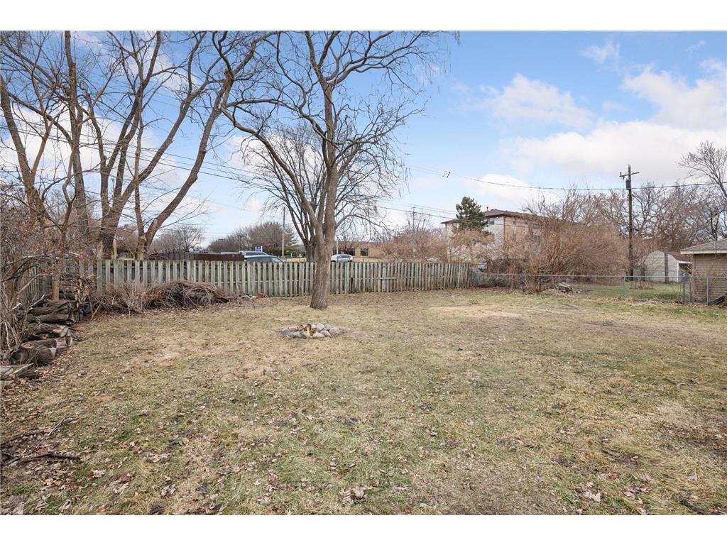 5631 6th Street NE Fridley MN 55432 7034749 image41