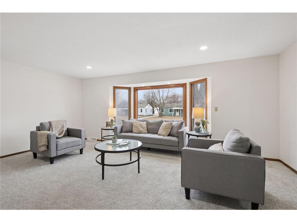 5631 6th Street NE Fridley MN 55432 7034749 image6