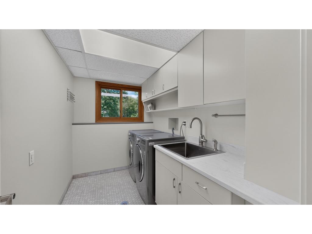5633 Saint Mary Drive NW Rochester MN 55901 7087165 image43