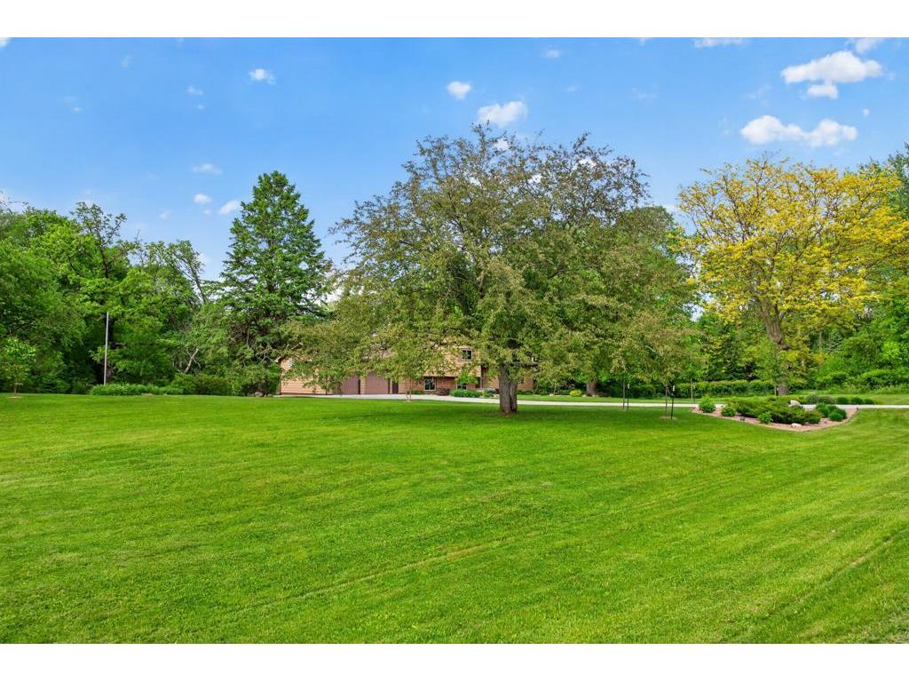 5633 Saint Mary Drive NW Rochester MN 55901 7087165 image48