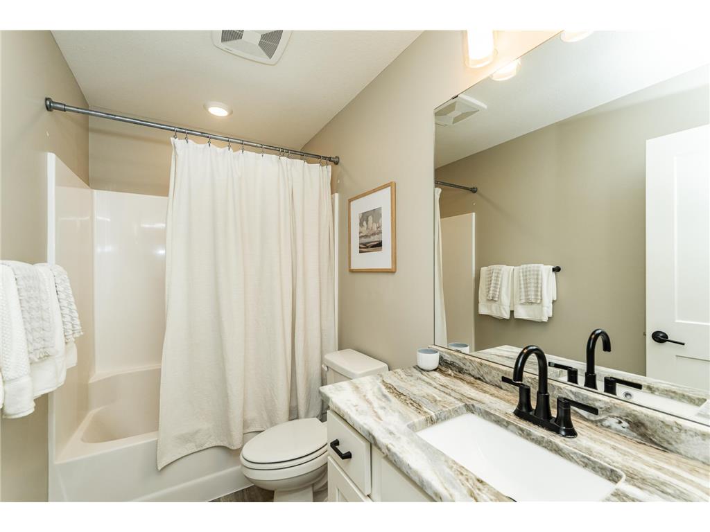 5634 56th Street NW Rochester MN 55901 7042497 image16