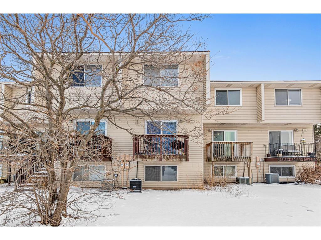 5636 Brookdale Drive N Brooklyn Park MN 55443 6823443 image1