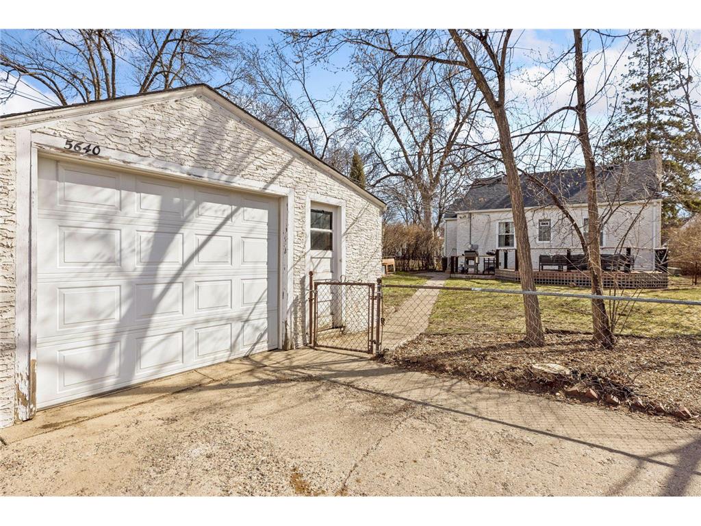 5640 15th Avenue S Minneapolis MN 55417 7051578 image24