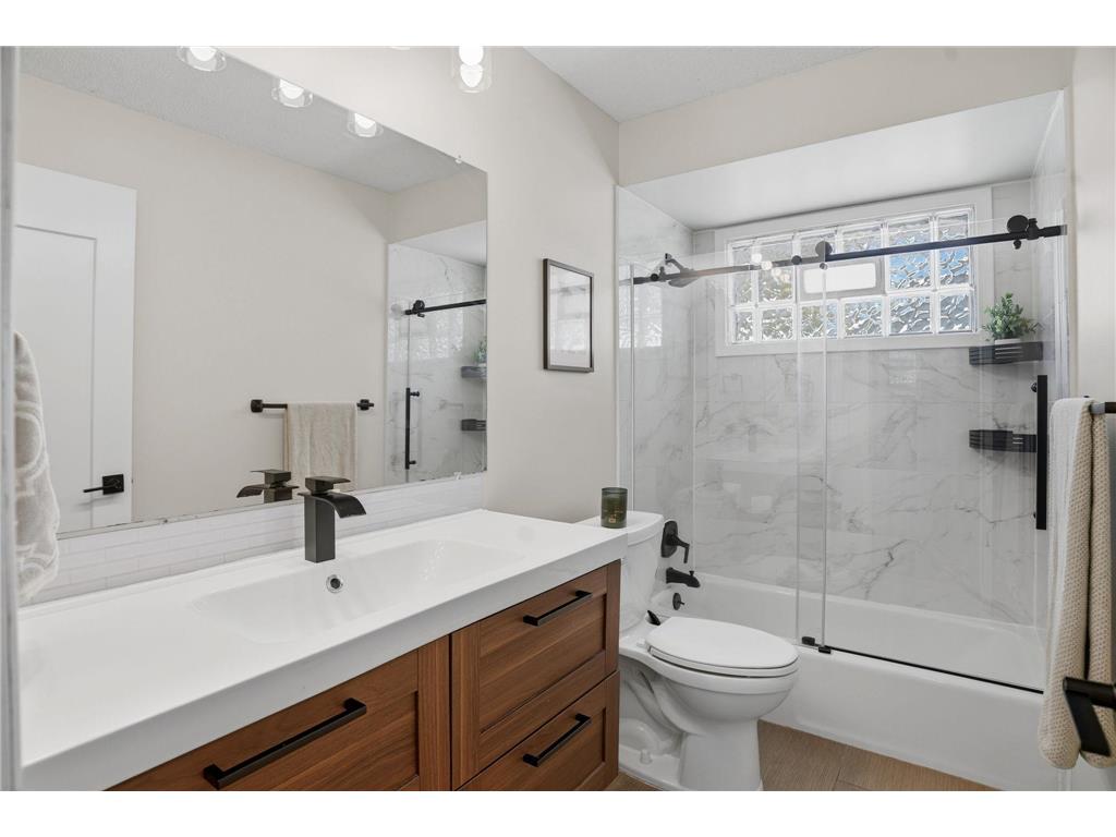 5640 Washburn Avenue S Minneapolis MN 55410 7061341 image11