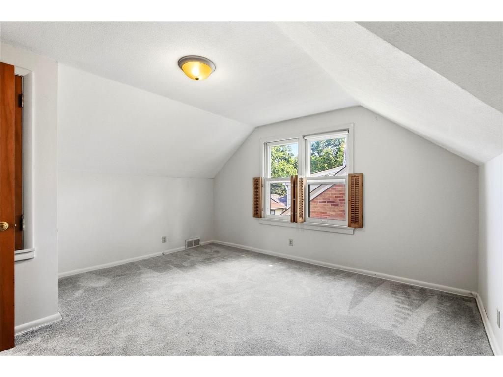 5641 21st Avenue S Minneapolis MN 55417 7106197 image23