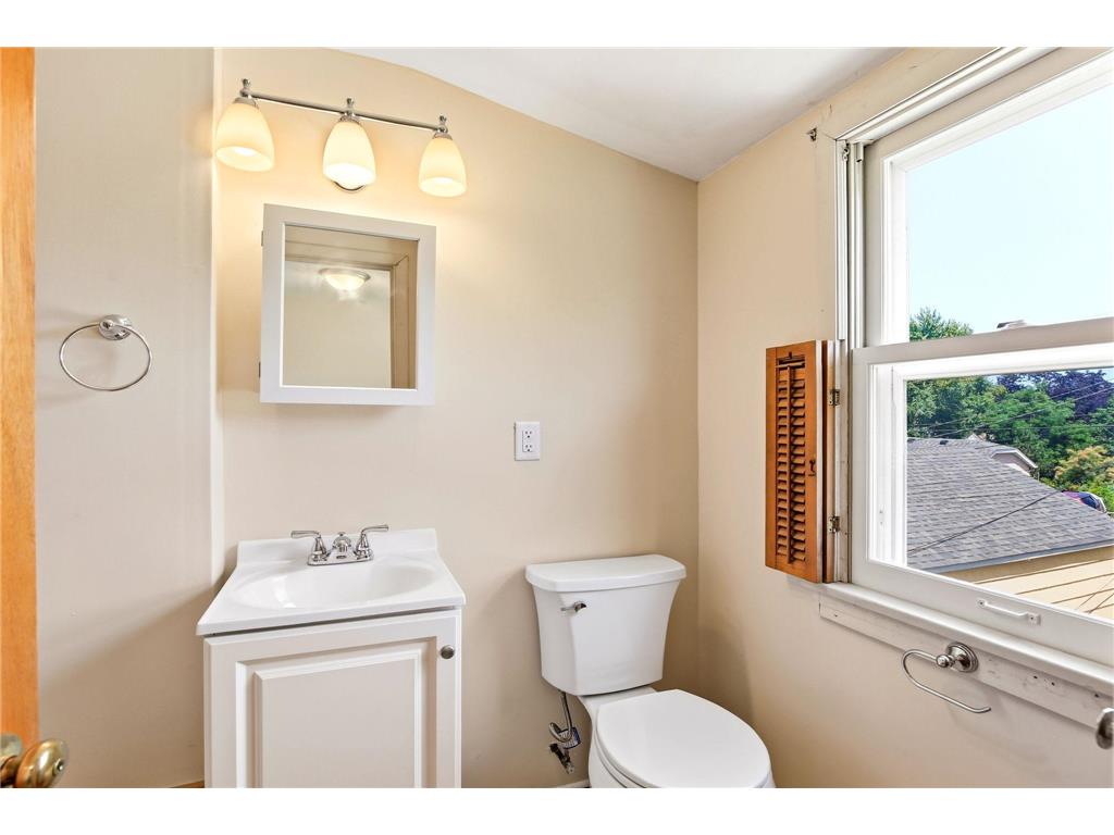 5641 21st Avenue S Minneapolis MN 55417 7106197 image25