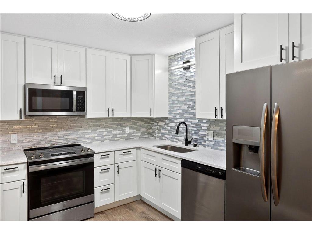 5643 Green Circle Drive #108 Minnetonka MN 55343 7088558 image2