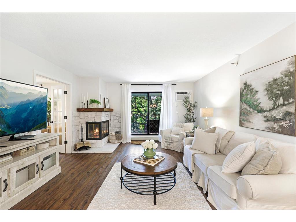 5643 Green Circle Drive #310 Minnetonka MN 55343 6569408 image1