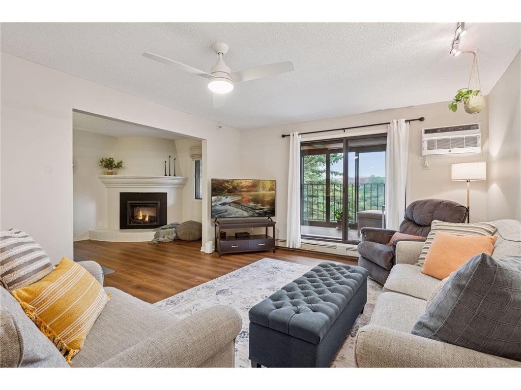 5643 Green Circle Drive #312 Minnetonka MN 55343 6789496 image1