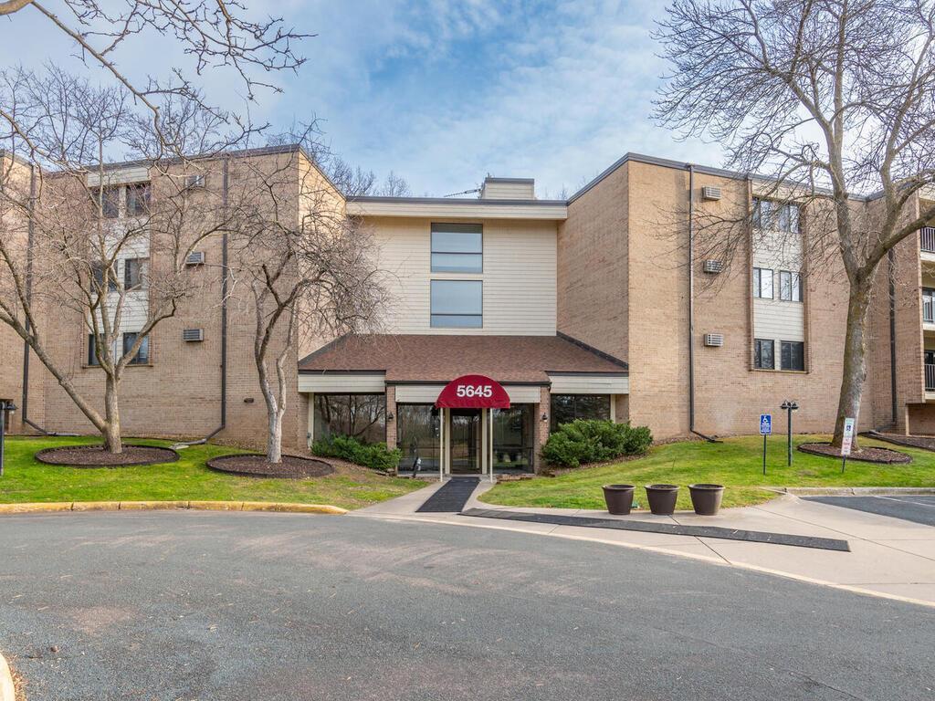 5645 Green Circle Drive #312 Minnetonka MN 55343 6634825 image1