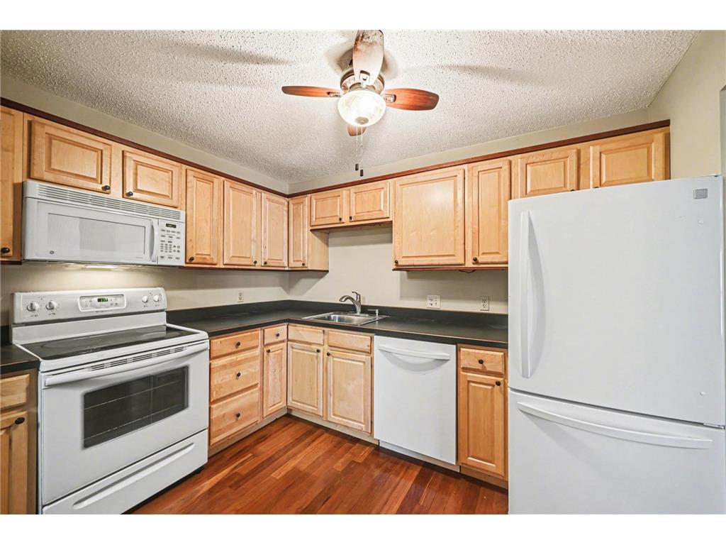 5645 Green Circle Drive #315 Minnetonka MN 55343 7018377 image18