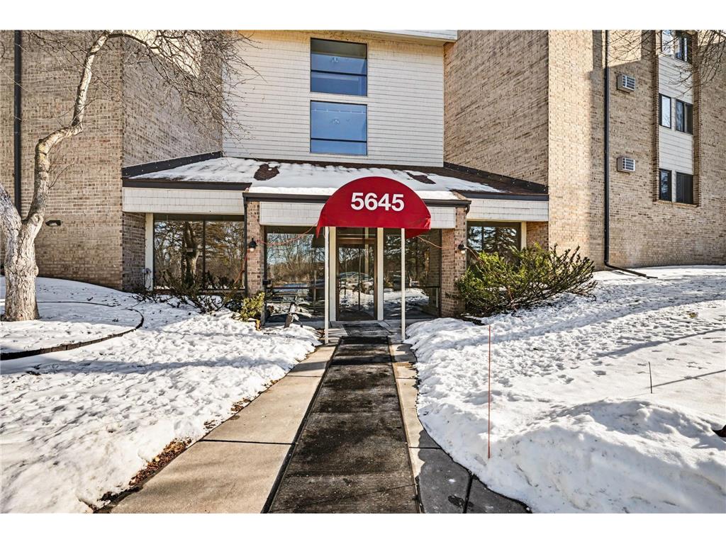 5645 Green Circle Drive #315 Minnetonka MN 55343 7018377 image2