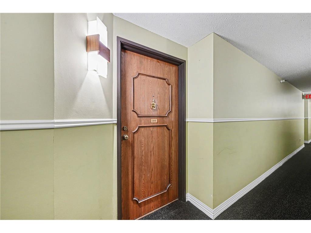 5645 Green Circle Drive #315 Minnetonka MN 55343 7018377 image4