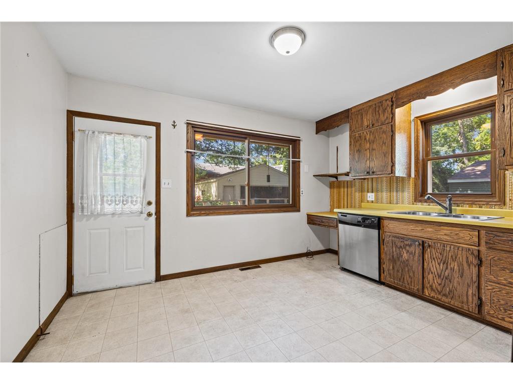 5647 Wood Lane Saint Louis Park MN 55436 7102379 image14