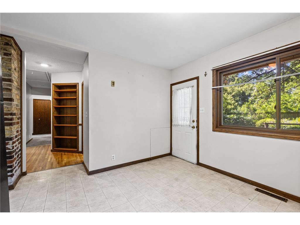 5647 Wood Lane Saint Louis Park MN 55436 7102379 image15