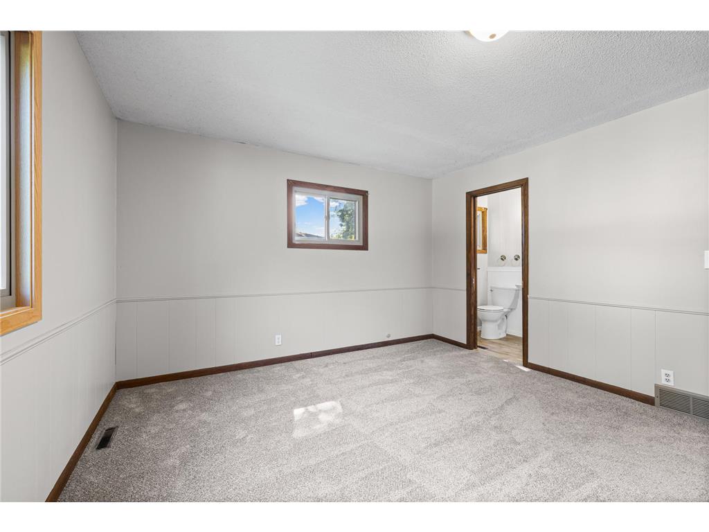 5647 Wood Lane Saint Louis Park MN 55436 7102379 image27