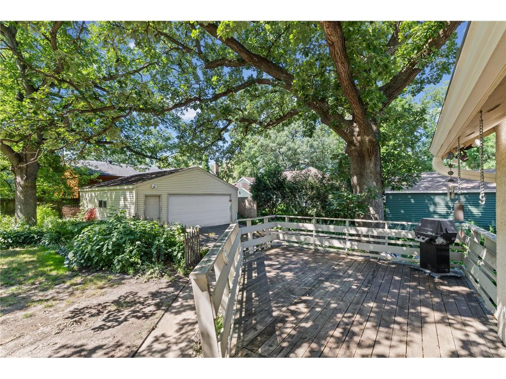 5647 Wood Lane Saint Louis Park MN 55436 7102379 image33