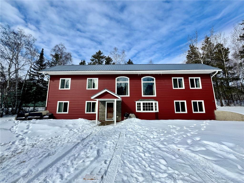 56483 350th Street Warroad MN 56763 7027636 image1