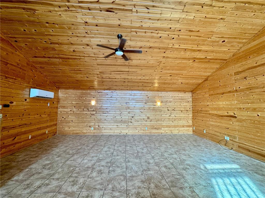 56483 350th Street Warroad MN 56763 7027636 image8