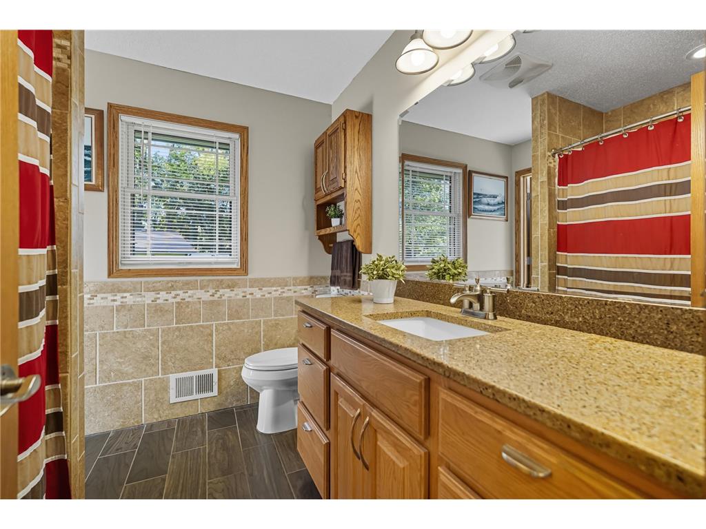5649 Rebecca Lane Minnetonka MN 55345 7073611 image19