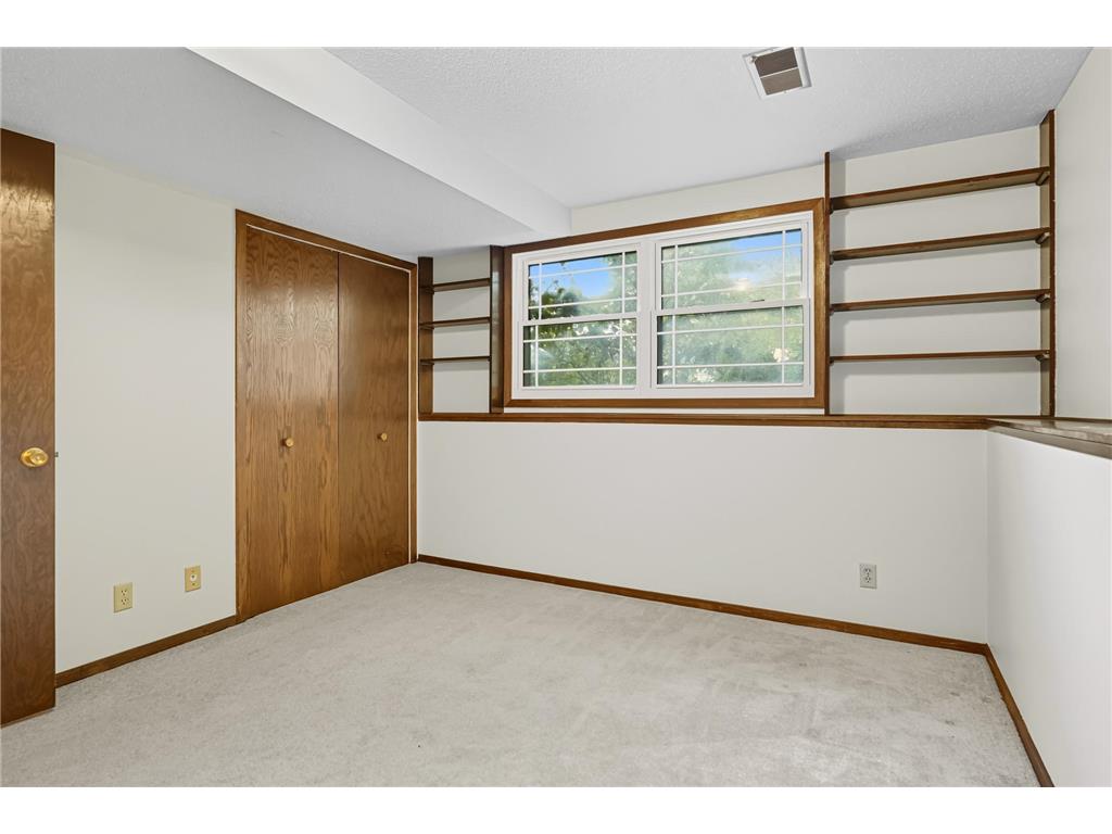 5649 Rebecca Lane Minnetonka MN 55345 7073611 image25