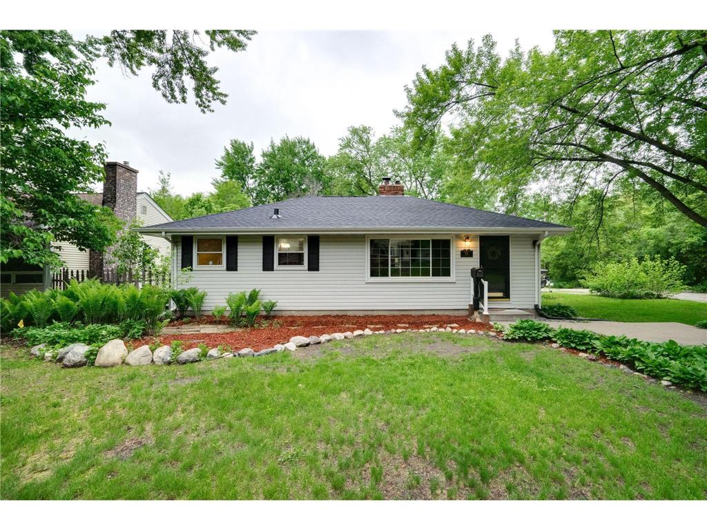 565 Frontenac Place, Saint Paul, MN, 55104 MLS 6533498 Edina Realty