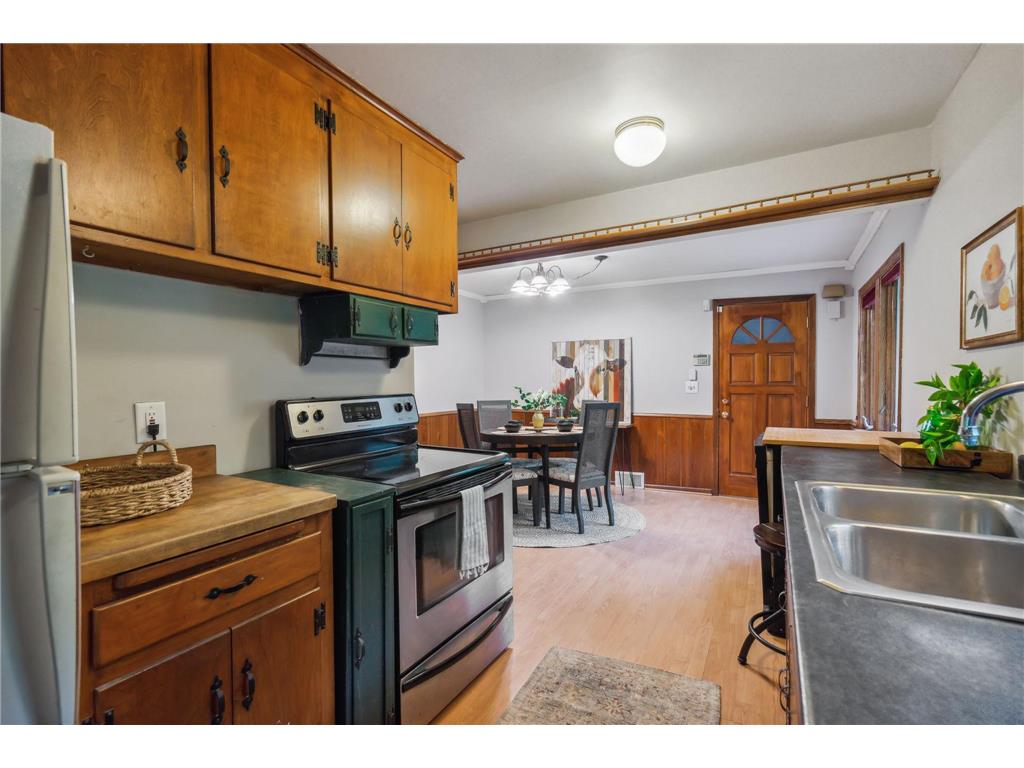 565 Frontenac Place, Saint Paul, MN, 55104 MLS 6533498 Edina Realty