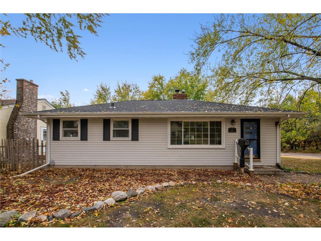 565 Frontenac Place Saint Paul MN 55104 6620347 image1